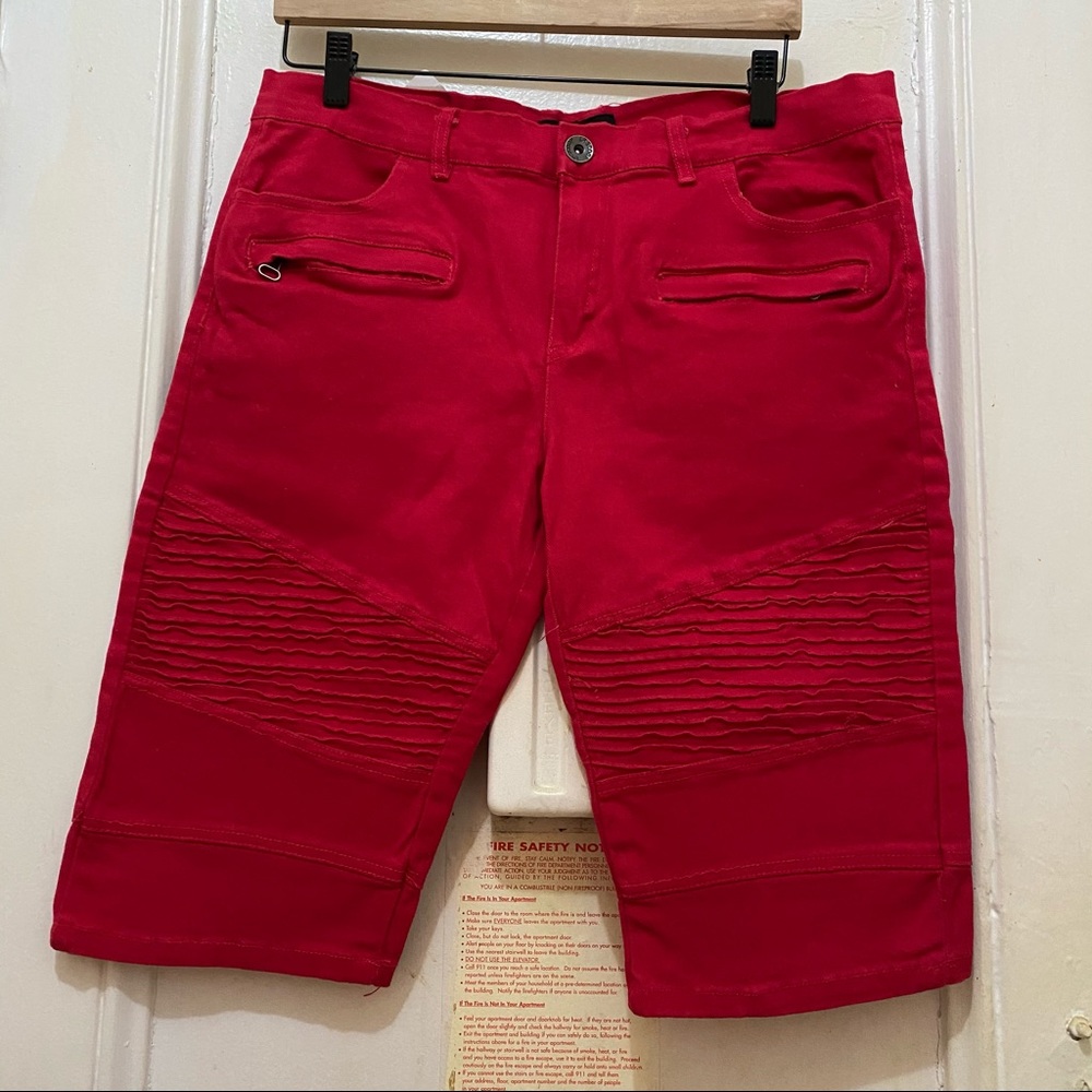 LR SCOOP Bermuda